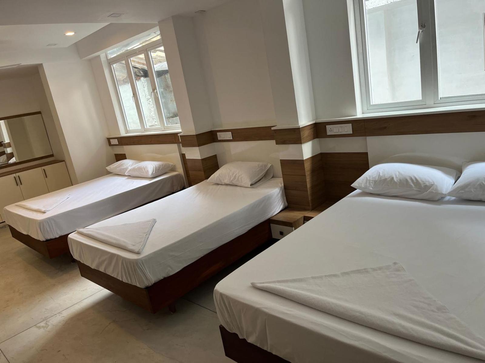 Welcome Hotels Thrissur Buitenkant foto
