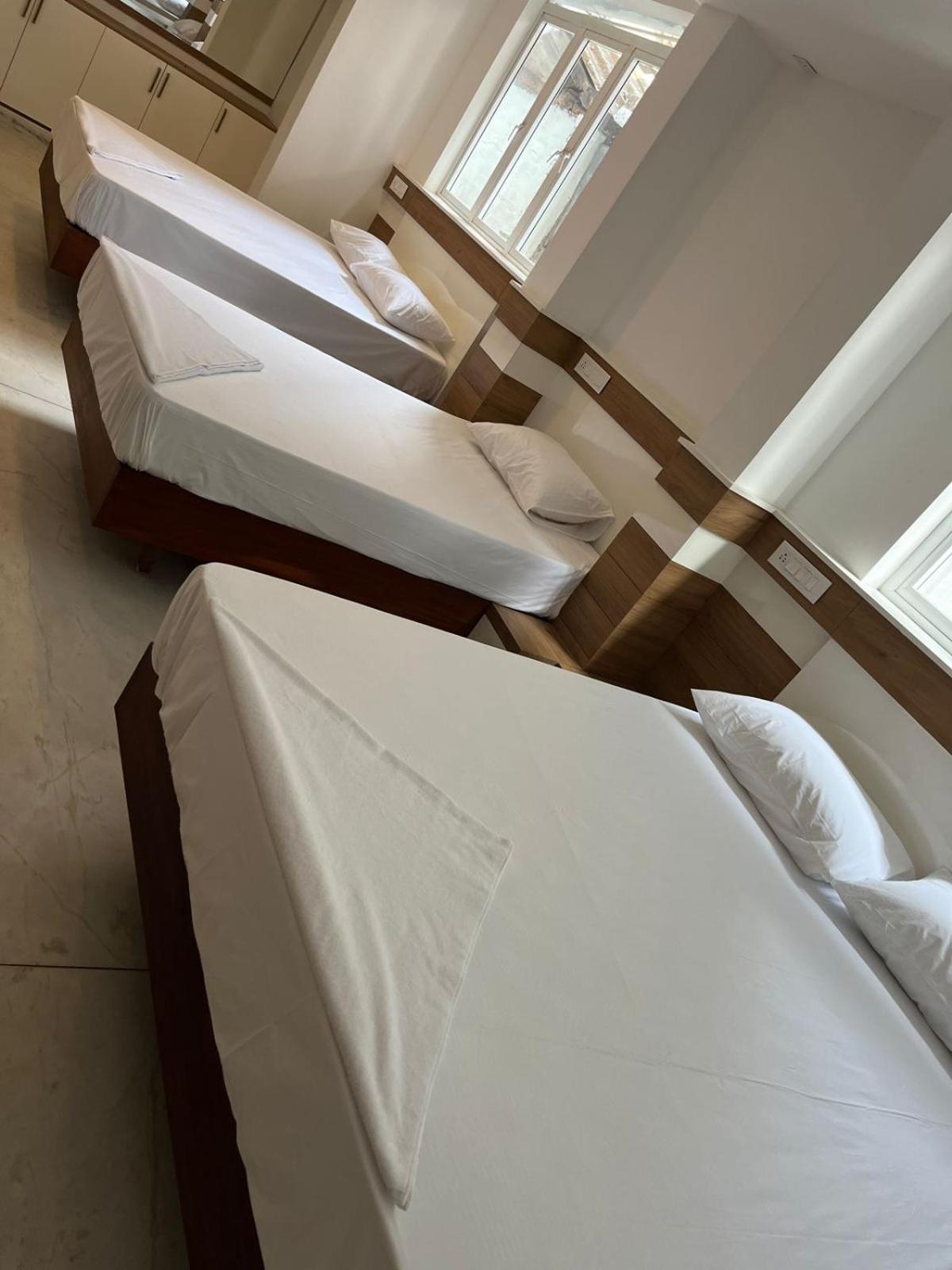 Welcome Hotels Thrissur Buitenkant foto
